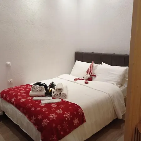 The Family's House アパート