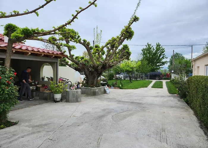 The Family's House Tríkala